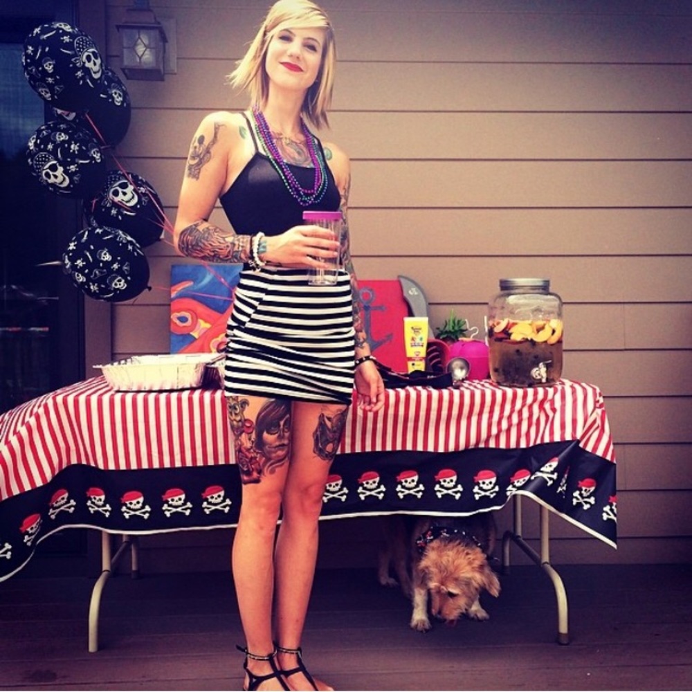 Form Flattering Striped Skirt💃🏼